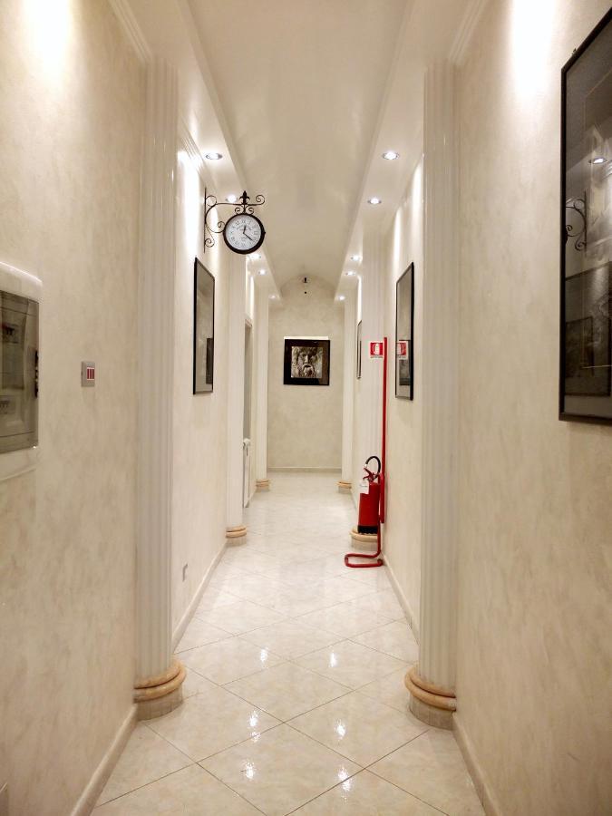 Hotel Guest Planet Rzym Zewnętrze zdjęcie